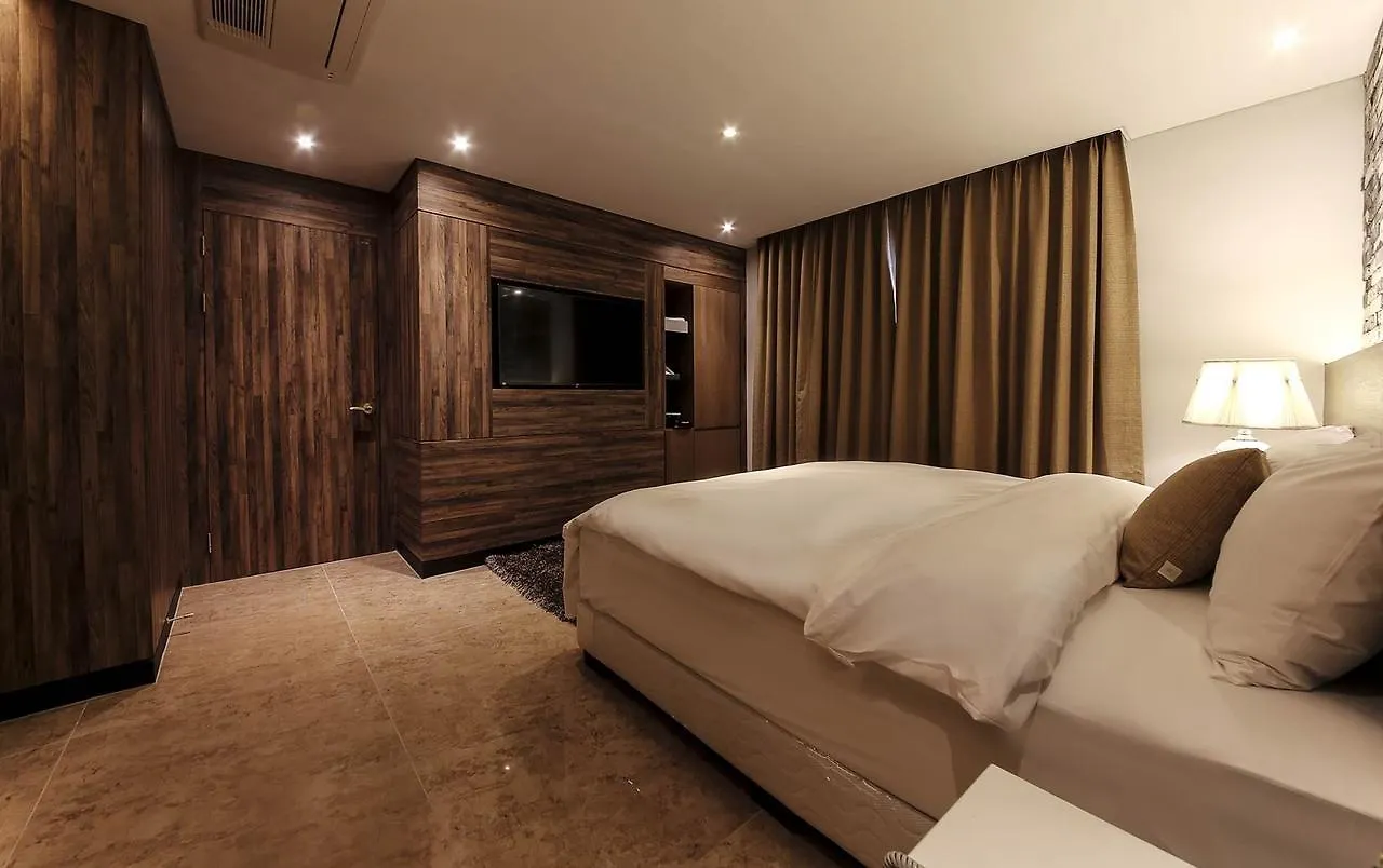 Guwol Hotel Incheon South Korea