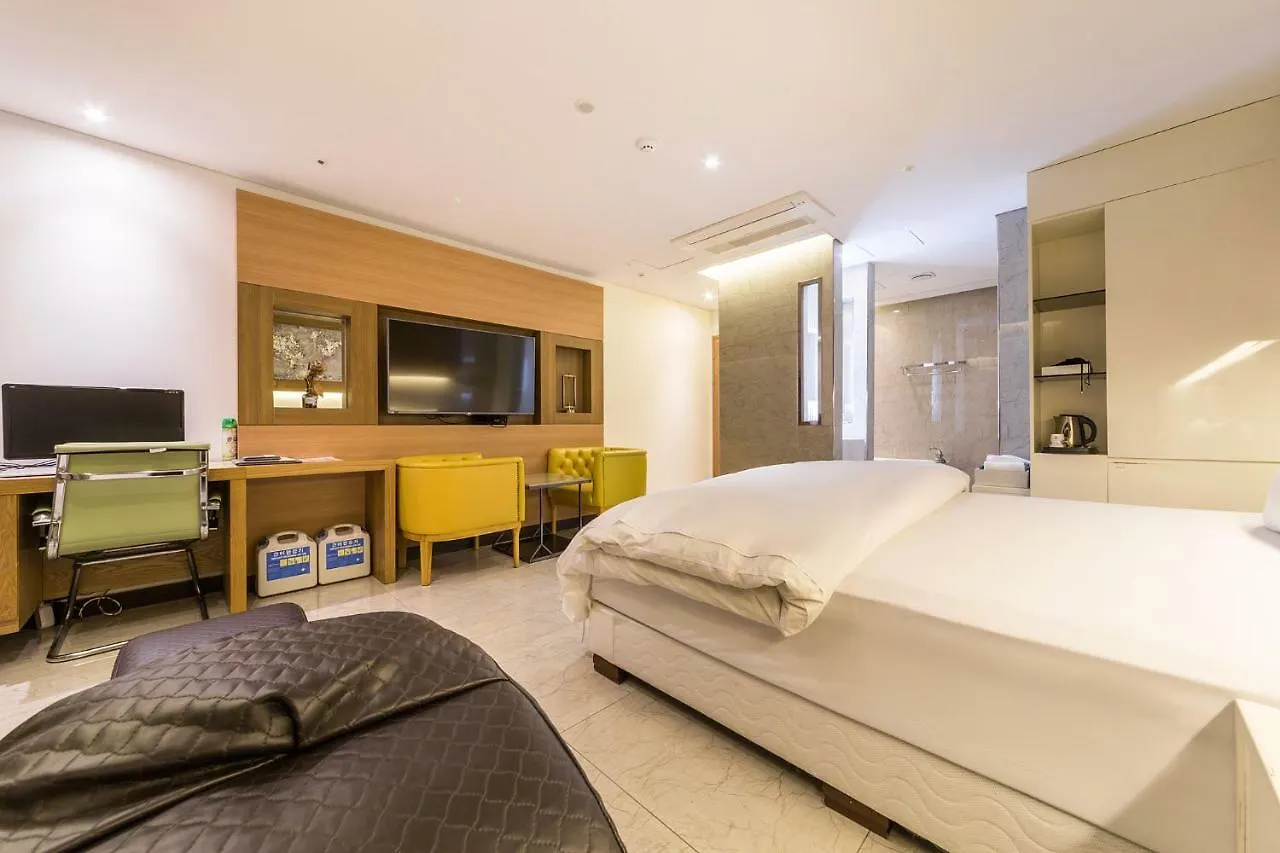 9월호텔 인천 3*,