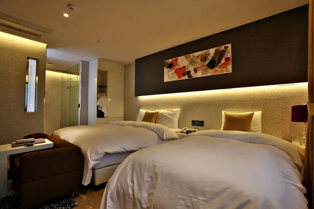 Guwol Hotel Ίντσεον
