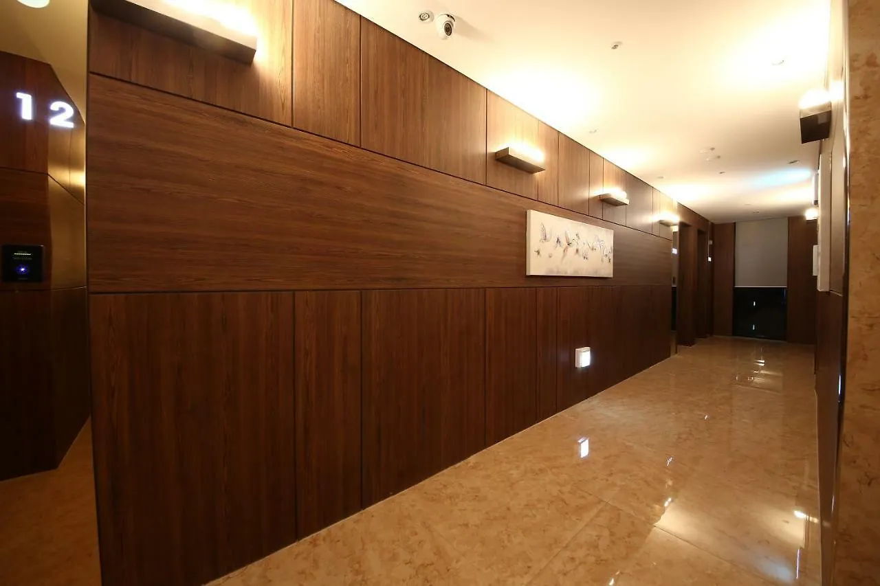 Guwol Hotel Ίντσεον 3*,