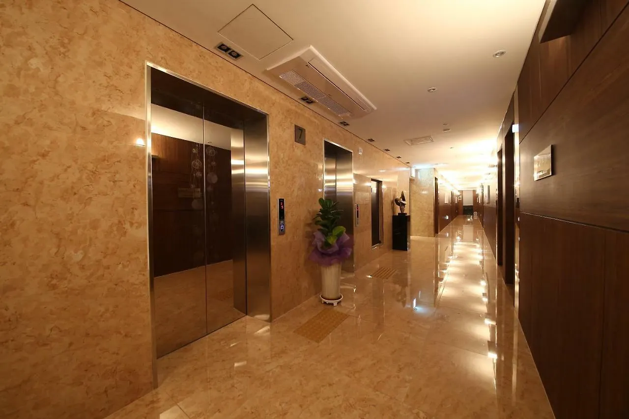 Guwol Hotel Ίντσεον 3*,
